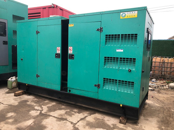 乌鲁木齐怎样合理控制磷酸铁锂蓄电池的充放电倍率以延长其使用寿命？