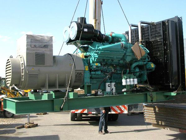 乌鲁木齐冬季柴油发电机启动前，如何检查燃油标号是否适配？